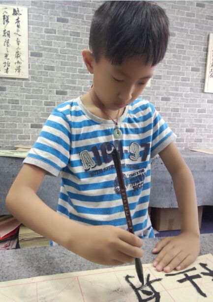 杜航