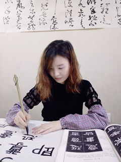 李丹