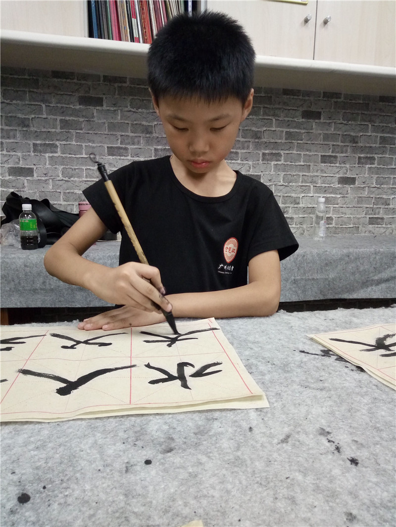 郭俊杰