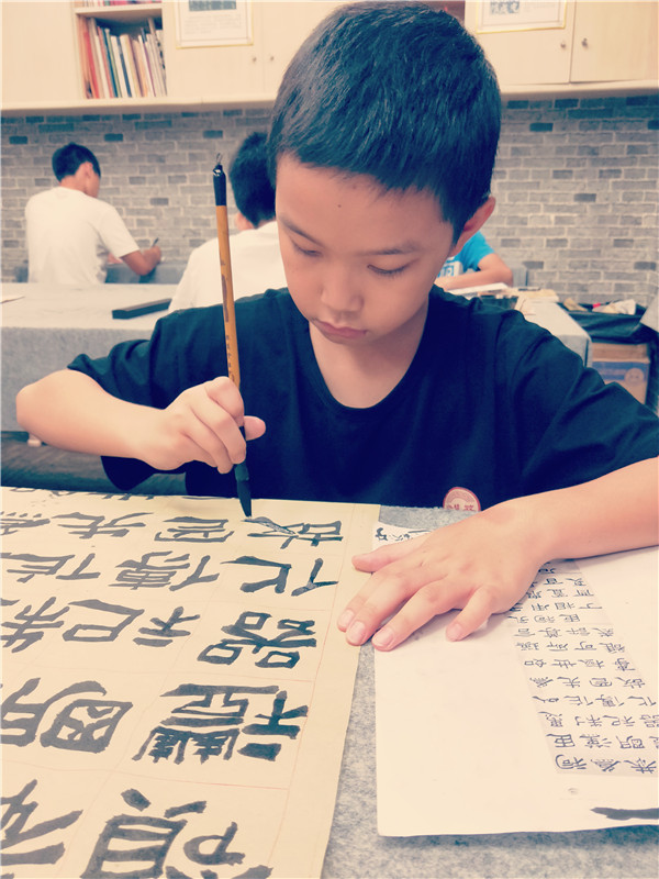 譚志聰