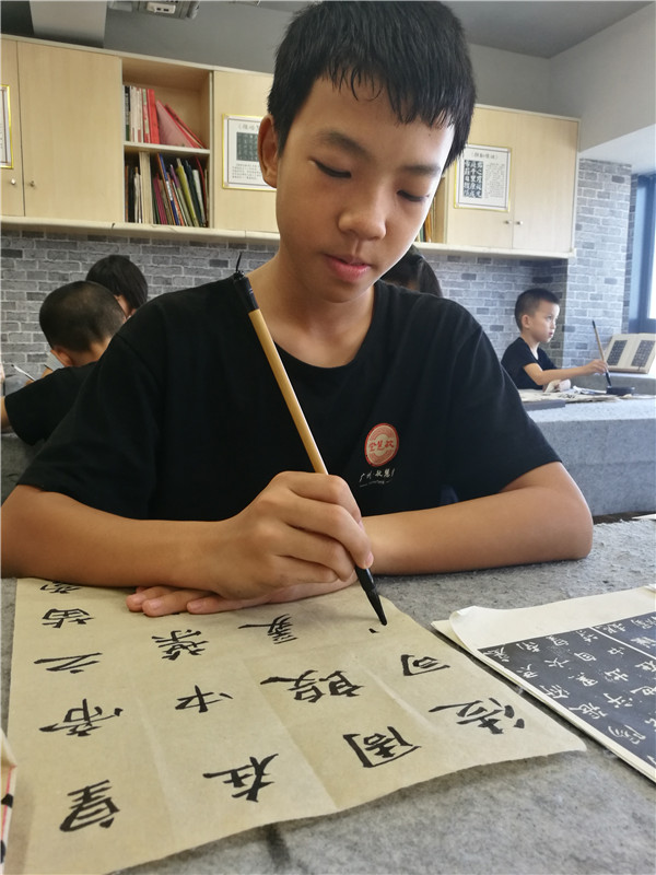 盧煜凡