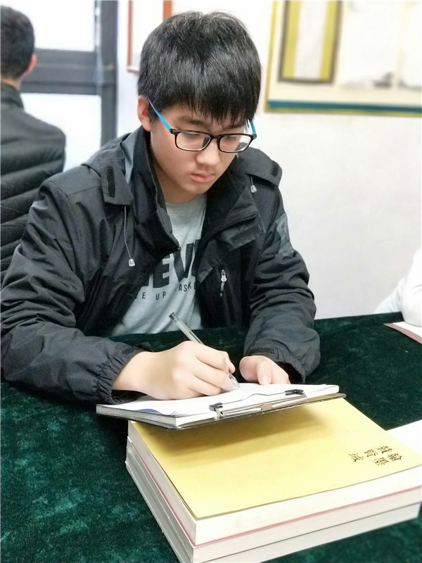 歐陽(yáng)銘澤