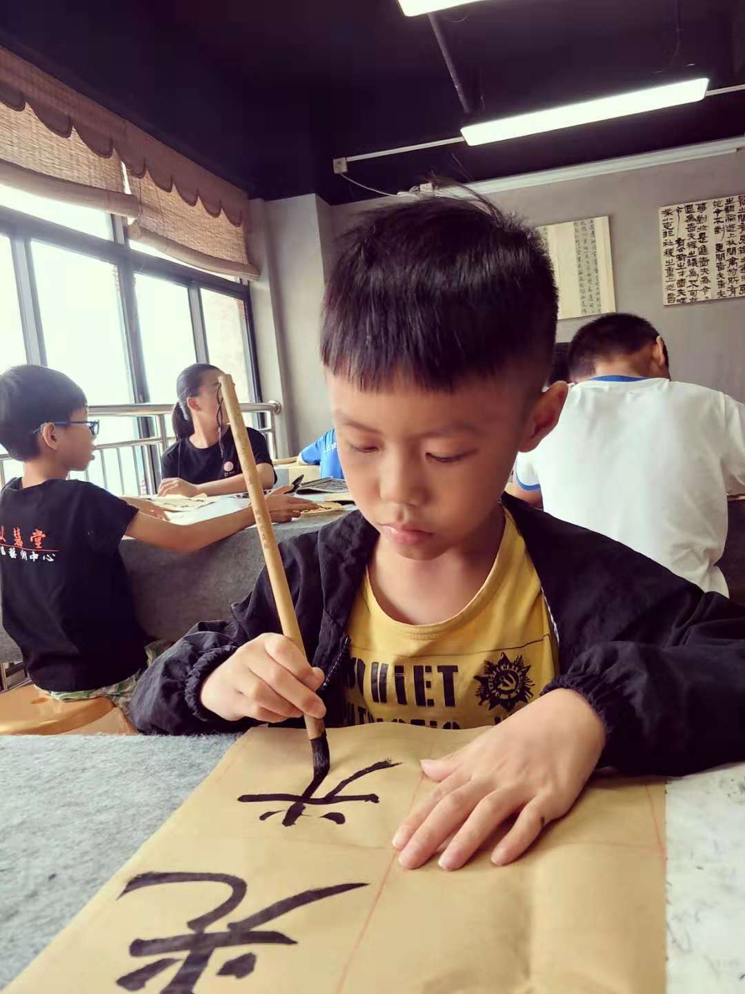 何灝鋒